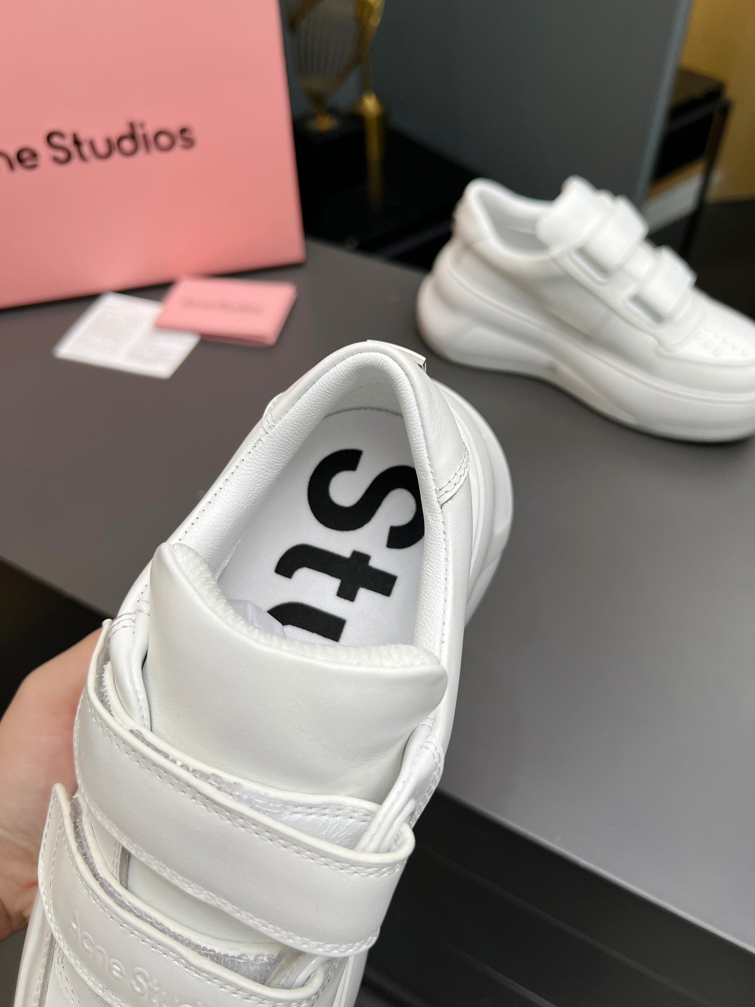 Women's high heels